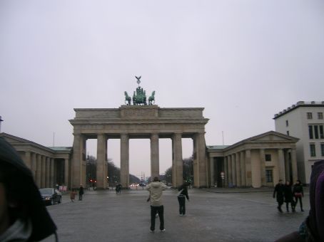 brandenburg gate 