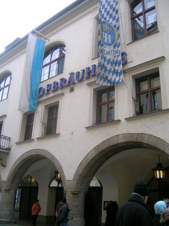 hofbrauhouse _ most famous beer hzall