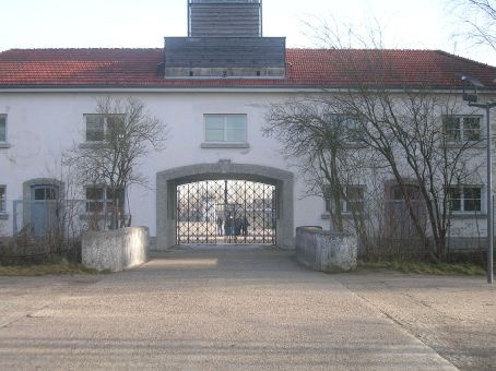 dachau _ concentration camp entrance