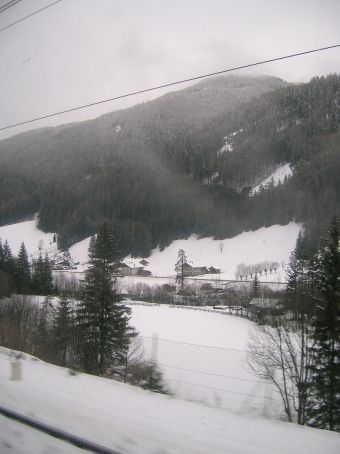 train trip through northern italy