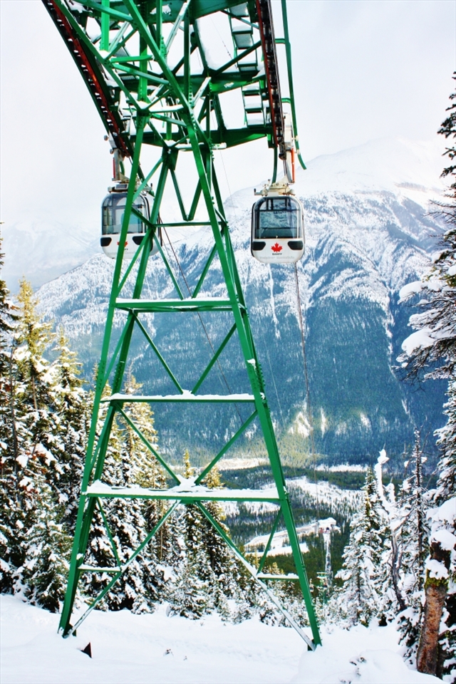 This was taken when we were about to go down on the Gondola from the sulphur mountain. if you have a fear of height then going down can be a bit scary for you. This was our first time on the Gondala so it was extra special. 