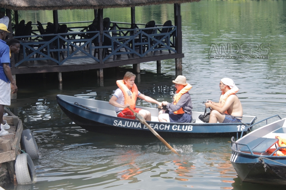 Germans folks out for boat paddling
