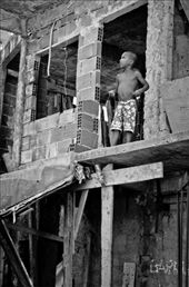 Their buildings are rarely plastered into the bare brick looks. : by andraspolgar, Views[357]