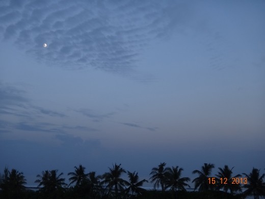 Anoitecer da janela do nosso quarto, em Hulhumalé.