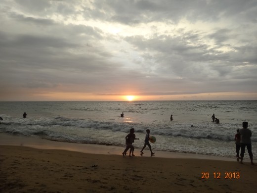 Um pôr de sol muito feliz!