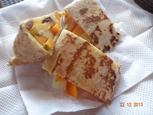 Lanchinho: Deliciosa panqueca de mix de frutas