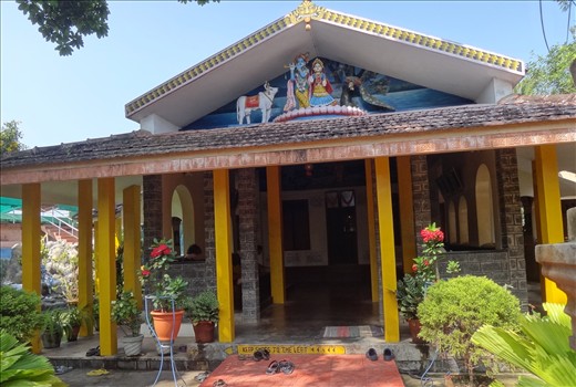 Templo usado como alojamento masculino (onde galego ficou)