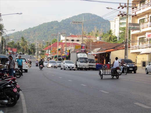 have i mentioned yet how crazy the drivers are?  mopeds and cars share the road with mopeds going in between cars.  vehicles randomly stop on the road at a moments notice and drivers use their horn as turn signals, or so it seems.  I dont think we will be driving here.