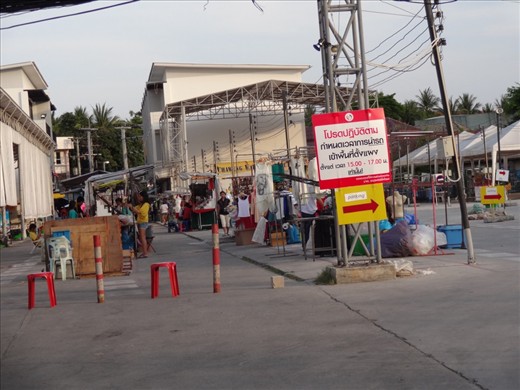 During the day, the area for the market is empty.  The vendors all set up in the evening, so it looks like this during the day.