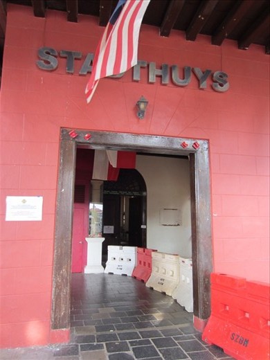 Stadthuys.  Constructed in 1650 as the residence for the governor.  It is now used as a museum but I wasn't able to enter as it is currently being renovated.