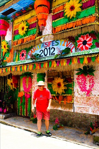 the tourist enjoying the festival