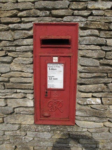 George VI mailbox