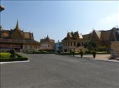 The royal palace courtyard, Phnom Penh: by anijensen, Views[461]