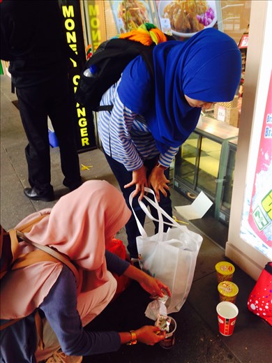 On ways to save on a travel, eat light! We got instant noodles here!