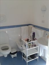 by annarisa, Views[201]