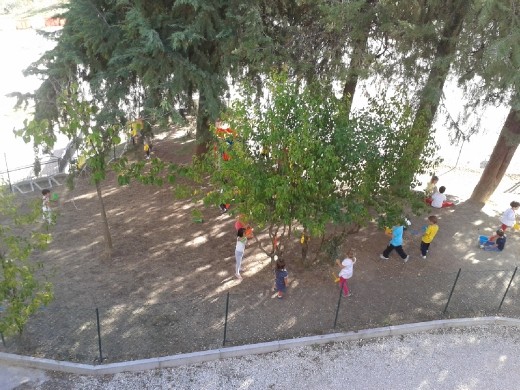 It took me a while to figure out why I was being woken by the sound of children's voices every morning. Then I finally realised there is a kindergarten on the bottom floor of the building where I live :) Kindergarten