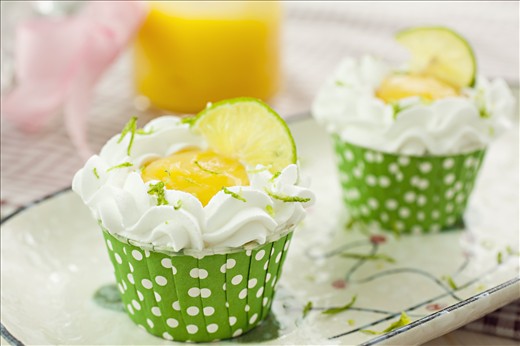 Lime Sunny Cupcakes