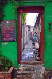 Hutongs were 1000 in 1949, and are disappearing slowly. Today Beijing counts 600: by aperrone, Views[460]