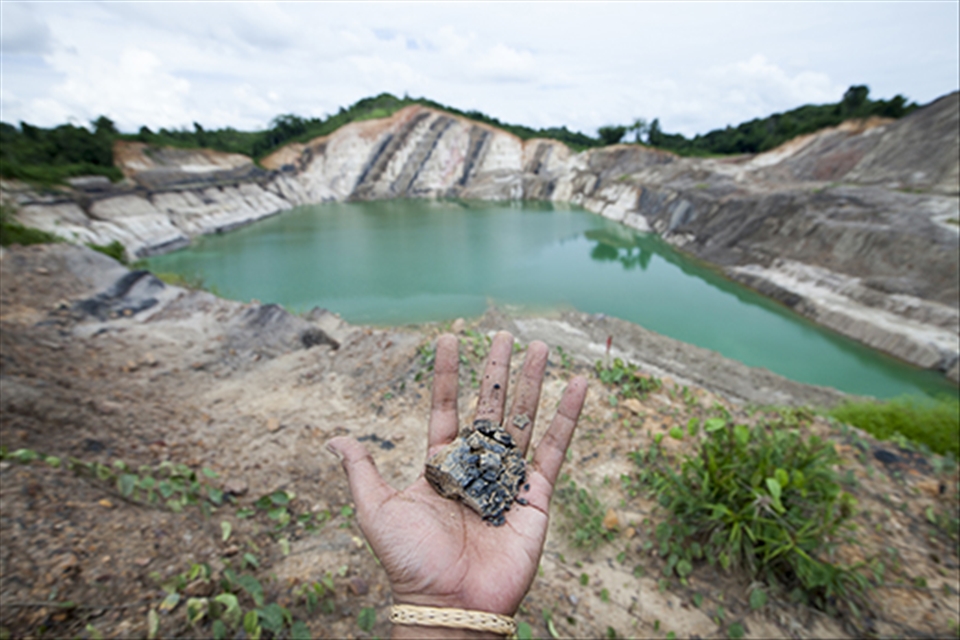 One of the ex-coal mining hole, as large as lake, contains of toxic water.