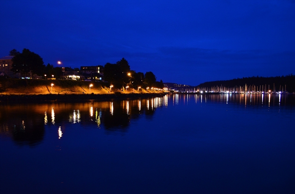 Vibrant, warm and peaceful brilliant evening enlightening 