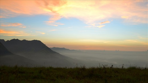 nikon d3100
f8
1/15s
iso 100
focal length 18mm
nikkor 18-55mm