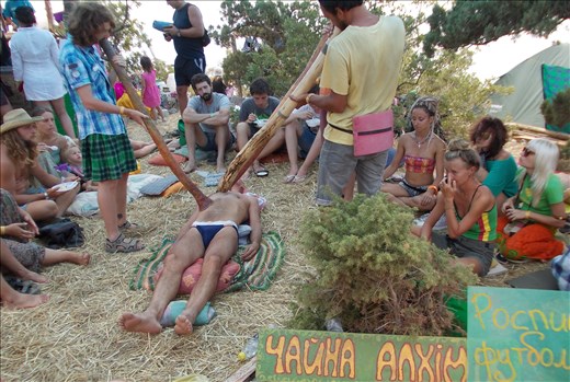 Didgeridoo sound therapy united the participants in a creative communication