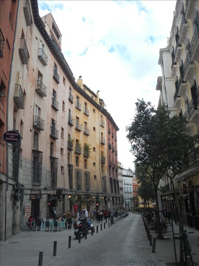 (Madrid) Plaza Mayor Side Street
