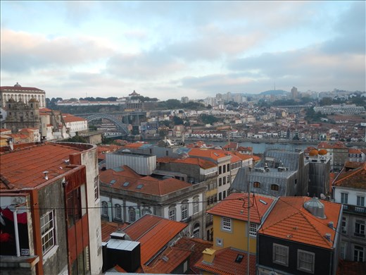 (Porto) View of Lower Neighbourhood and Port Producers on Opposite Bank