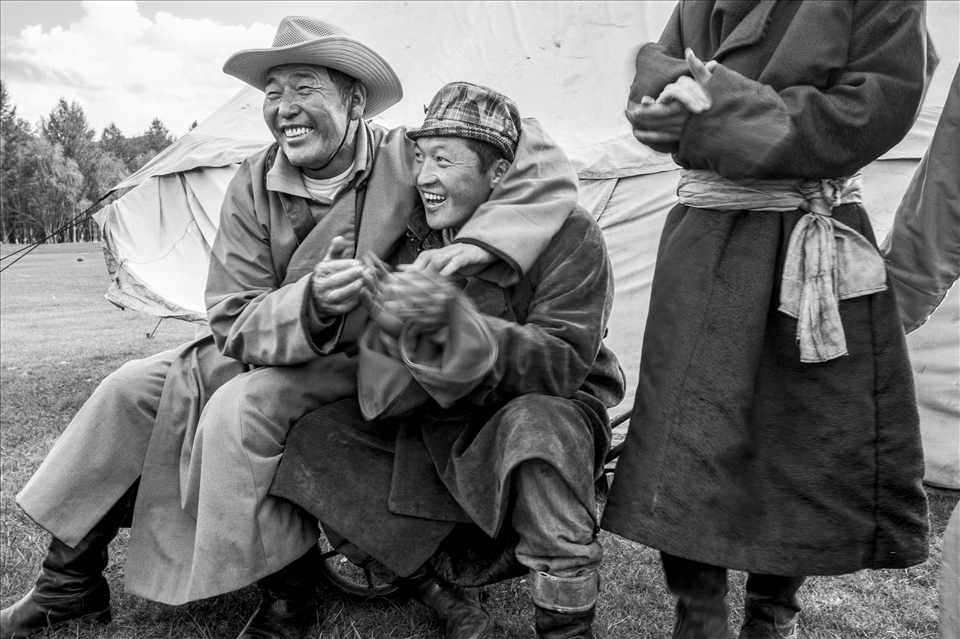 After a long day of riding, the horsemen take off the saddles and let the horses roam for the evening. The men sit by their tent and let loose. Through all of their hard work, you can tell they share a close knit bond and consider each other family. Much like their bonds with the horses, they too share a very symbiotic relationship.