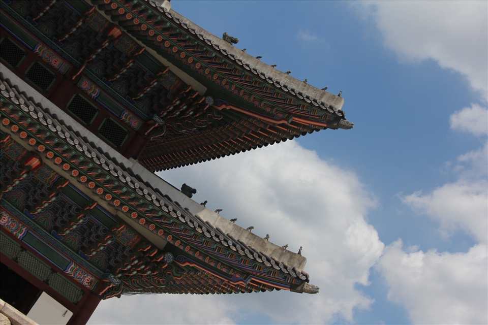 Traditional Korean roofs is somewhat similar to the japanese architecture