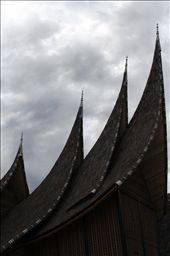 Minangkabau House is one of traditional house from West Sumatra, Indonesia. : by auliadputra, Views[841]