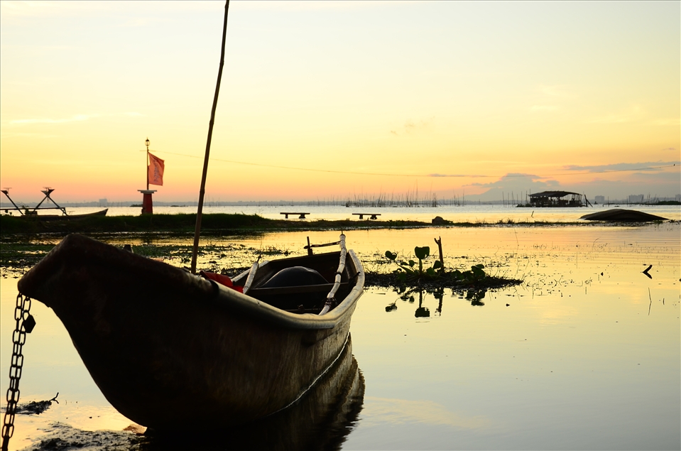 A boat at Angono Town Lake.