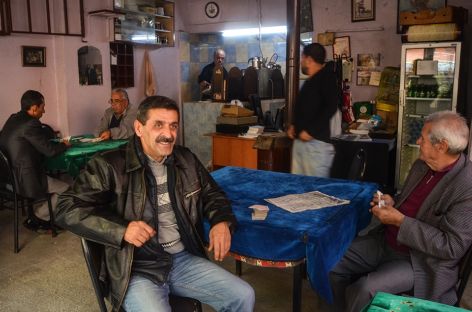 A typical Turkish cafe. Here you can find only men, drinking tee (cay), smoking, chatting, playing cards and relaxing. Women are not welcome! This reflexs an historical division between the two genders in a society who assigned different roles to men and wemen
