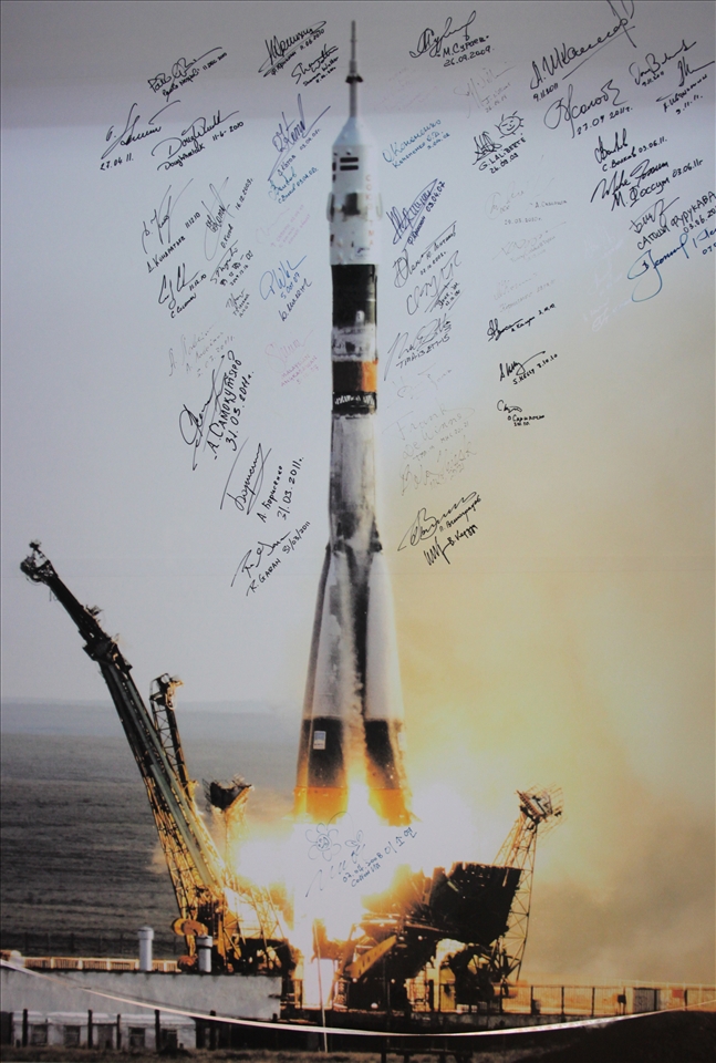 Before their journey into space, every astronaut writes his/her's name and date on the wall of the Baikonur museum, next to a image depicting a rocket launch. Another image of the sort is also in the museum, but framed becouse there was no room left for astronauts to sign. On the day of the launch, a snow storm spoiled the event for us, but I could still feel the heat coming from the rocket.
