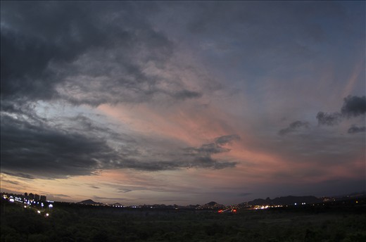 Sunrise view of the hole city, arguably the best point of view possible.