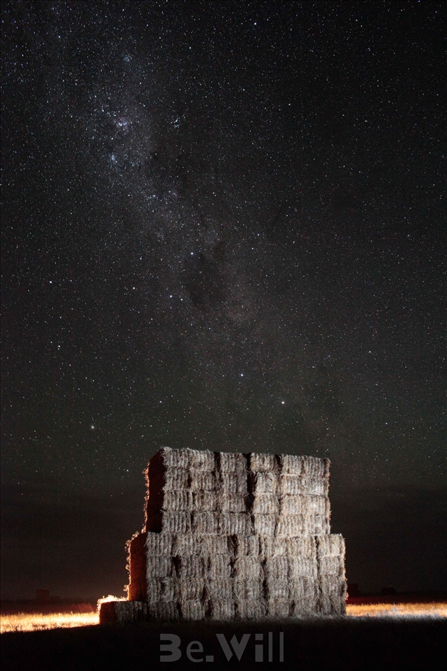 Ararat, Regional Victoria, hay season. Collection and selling of hay