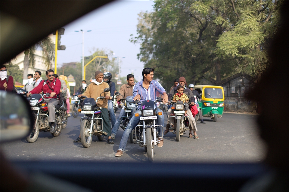 Non portability - a cropped perspective to a moped class