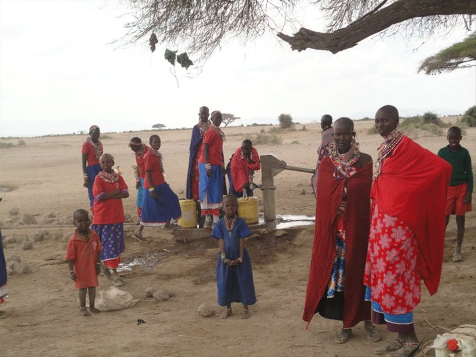 Time to leave and women and children had to go back to their chores