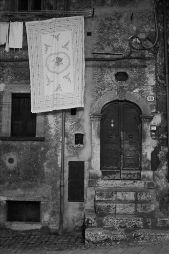 The layers of time on the village fabric and its quotidianity. 