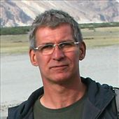 Waiting for a (bactrian - left over from the closure of hte Silk Route) camel in the Nubra valley, Ladakh, India: by berossus, Views[624]