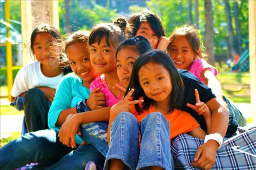 These young girls never forget to smile even they came from impoverished families. 