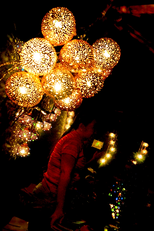 Street Lights Vendor-Night Market