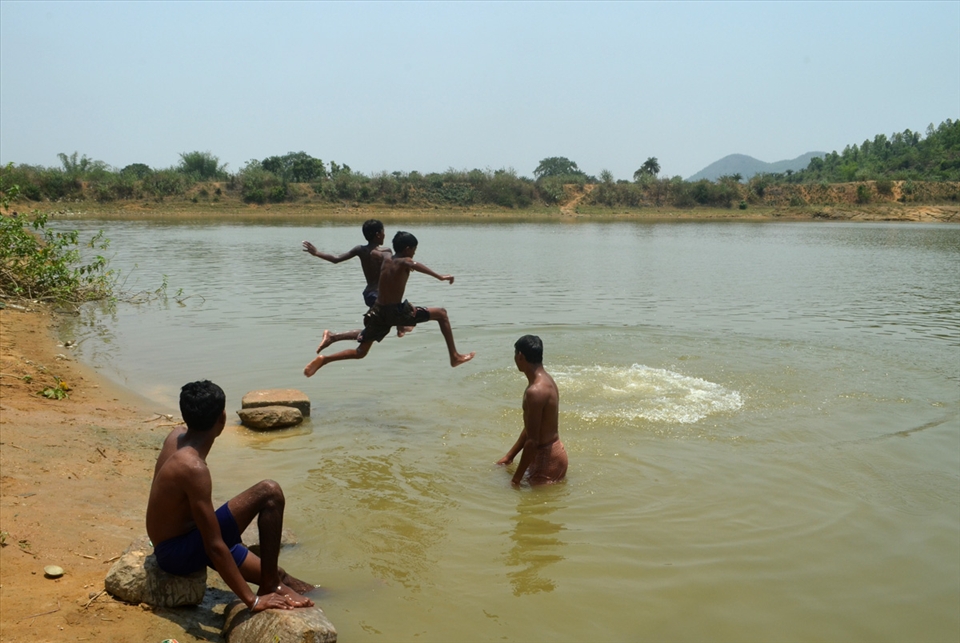 Local boys are enjoying the summer noon.....
