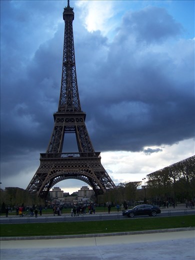 Paris -- Eiffel Tower.01