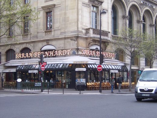 Paris -- Bistro Sarah Bernhardt