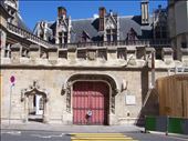 Paris -- Musee de Cluny, le Monde Medieval --  ancient gate: by billh, Views[221]