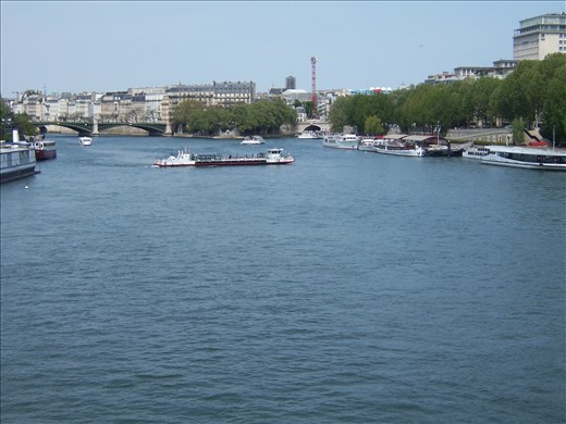 Paris -- Pont d'Austerlitz -- view of Seine & sightseeing boat from bridge.01