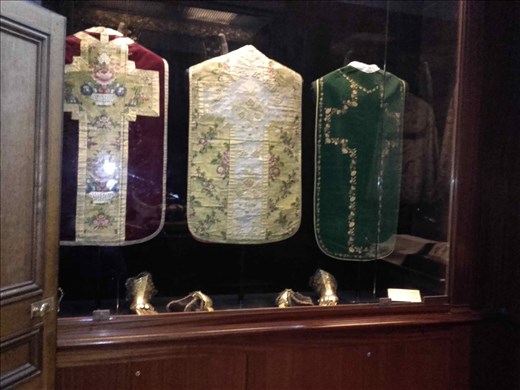 Paris -- Basilique de St Denis -- Charlemagne's coronation robes