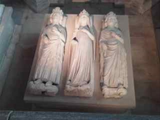 Paris -- Basilique de St Denis.06