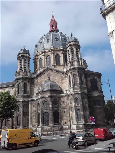 Paris -- Eglise Saint-Augustine -- exterior nave, dome, steeple, cross